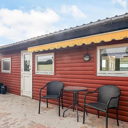 5 Person In Karrebæksminde