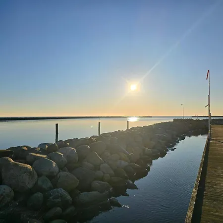 Hébergement de vacances 5 Person In *